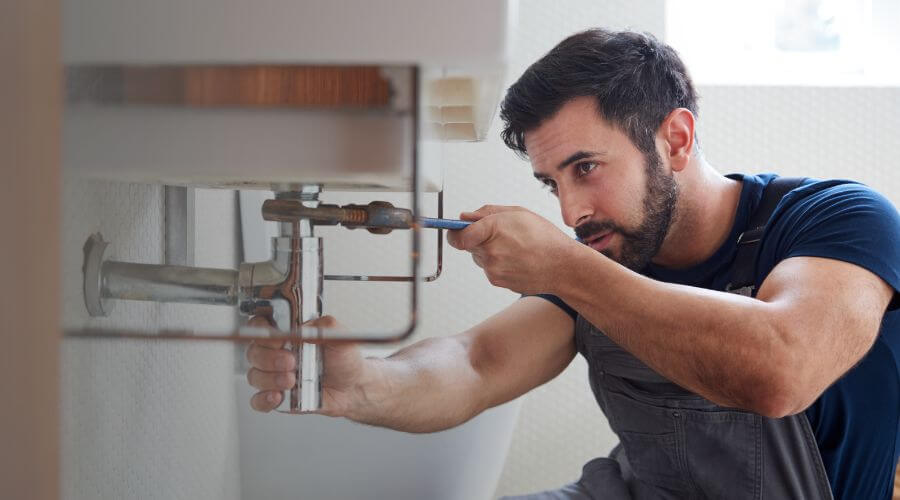 Water heater thermostat replacement in Tonalea, AZ